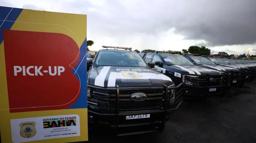 Governo da Bahia entrega 265 novas viaturas para reforçar a segurança na capital e no interior