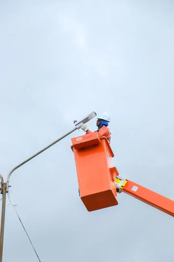 MODERNIDADE: Prefeitura de Cruz das Almas vai substituir toda a iluminação da cidade por luminárias de LED