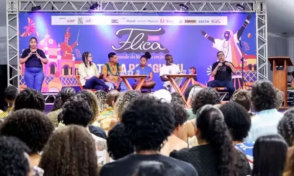 Flica 2025 começa nesta quinta (23) com Nanda Costa, Rita Batista e Russo Passapusso em Cachoeira