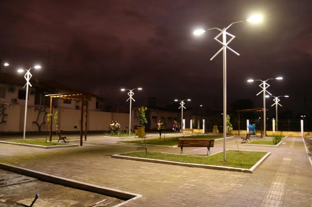 Prefeitura de Cruz entrega no Bairro Ana Lúcia uma nova praça totalmente renovada para lazer dos moradores