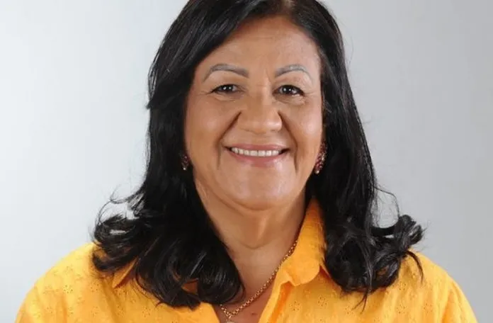 MPE pede impugnação da candidatura de Vera da Saúde a prefeitura de Maragogipe com base na reprovação das contas e ex-gestora faz contestação de decisão