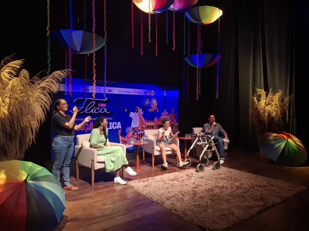 “Meu livro favorito viralizou” - Camilla Apresentação, Lucas Barros e Amanda Soares