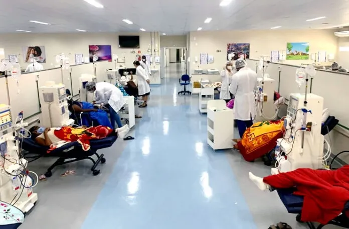 Clínica de Hemodiálise Cruz das Almas inaugurada há 4 anos pelo governo do estado mantém 100% de aprovação dos usuários SUS e beneficia toda região
