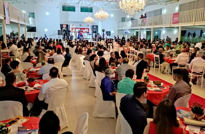 Prêmio Fama: Santo Antônio de Jesus já se prepara para a festa empresarial mais glamourosa da Bahia